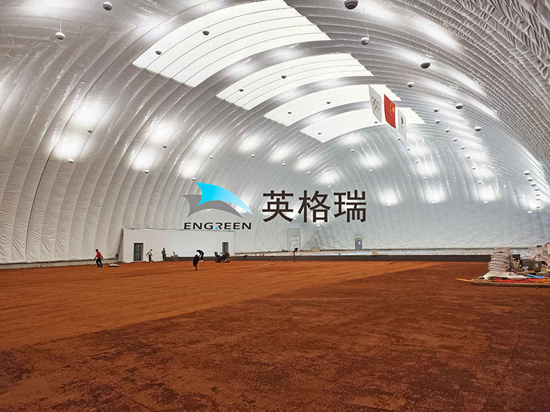 午夜成人大片體育館的氣壓是否會對人體形成影響？