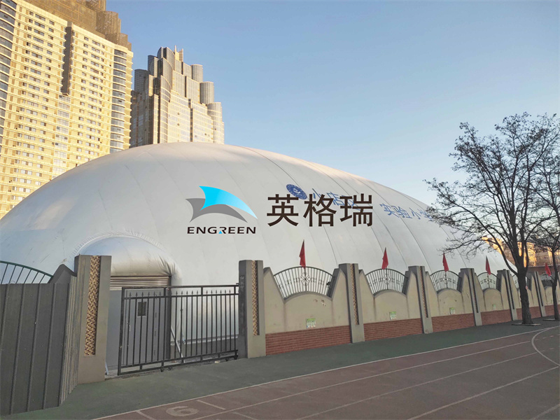 午夜成人大片建築造價相對便宜且符合體育場館搭建要求