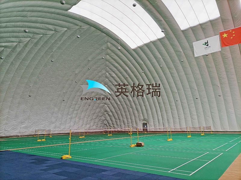 在建築中廣泛使用的膜材料有什麽特性？